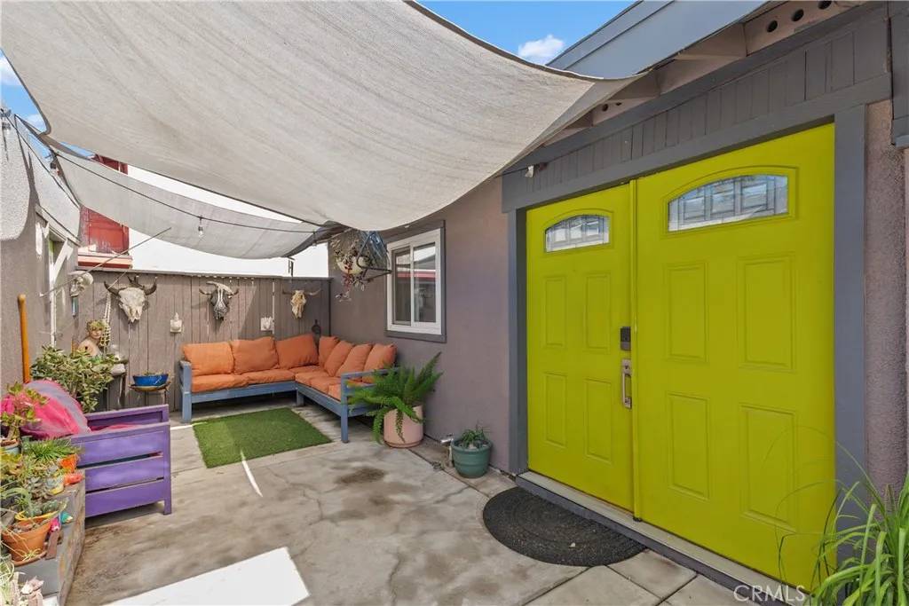 5080 Pearblossom, Riverside, CA 92507