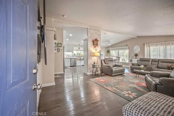 Riverside, CA 92504,15181 Van Buren #178