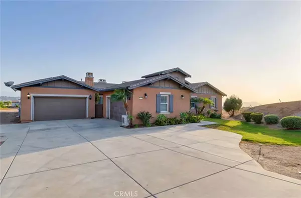 650 Crystal Mountain Circle, Riverside, CA 92506
