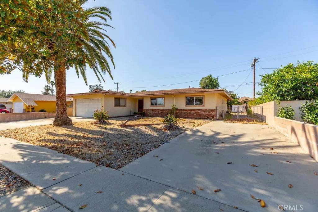 Fontana, CA 92335,17480 Fontlee Lane