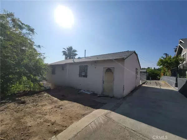 Los Angeles, CA 90042,6162 Annan Way