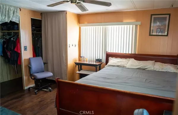 Rialto, CA 92376,250 N Linden #246