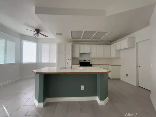 Jurupa Valley, CA 92509,5236 Quapaw Way