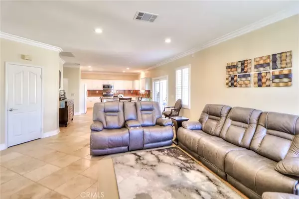 Fontana, CA 92336,6099 La Costa