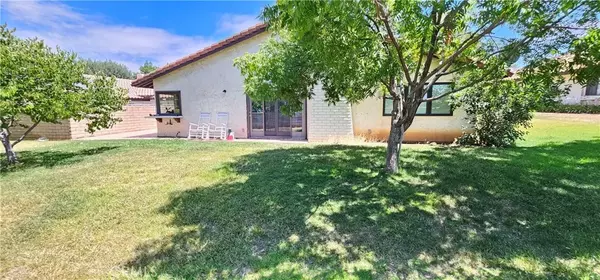 Redlands, CA 92373,1438 Bella Vista