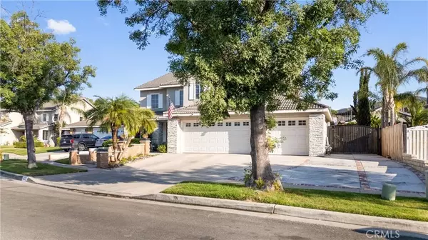 Corona, CA 92882,832 Carolina Circle