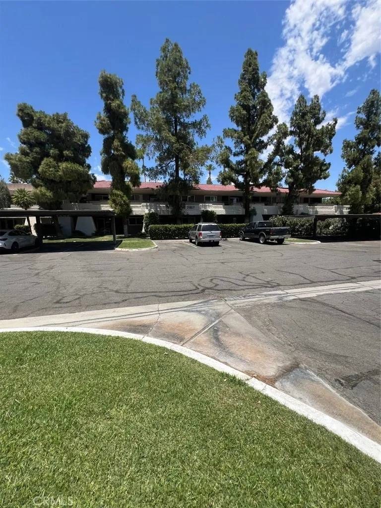 2857 N Los Felices Road #106, Palm Springs, CA 92262