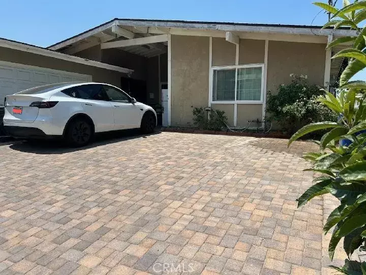 12647 Terra Bella Street, Los Angeles, CA 91331