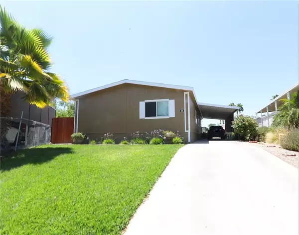 913 S.Grand #30, San Jacinto, CA 92582