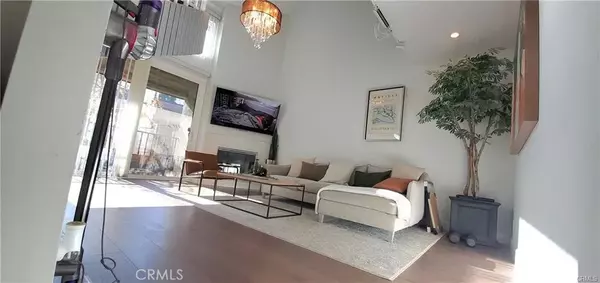 8114 Manitoba Street #204, Playa Del Rey, CA 90293