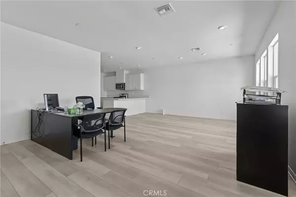 Ontario, CA 91761,4295 S Hermosa Paseo