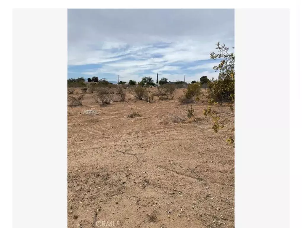 Hesperia, CA 92345,0 Sequoia