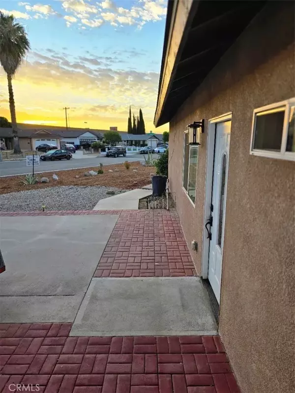 Ontario, CA 91764,1432 E Fresno Street
