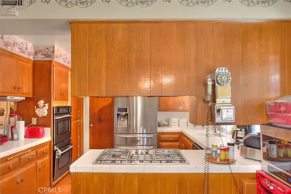 Rialto, CA 92377,5737 Riverside Avenue