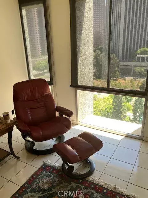 Los Angeles, CA 90012,800 W 1st Street #1207