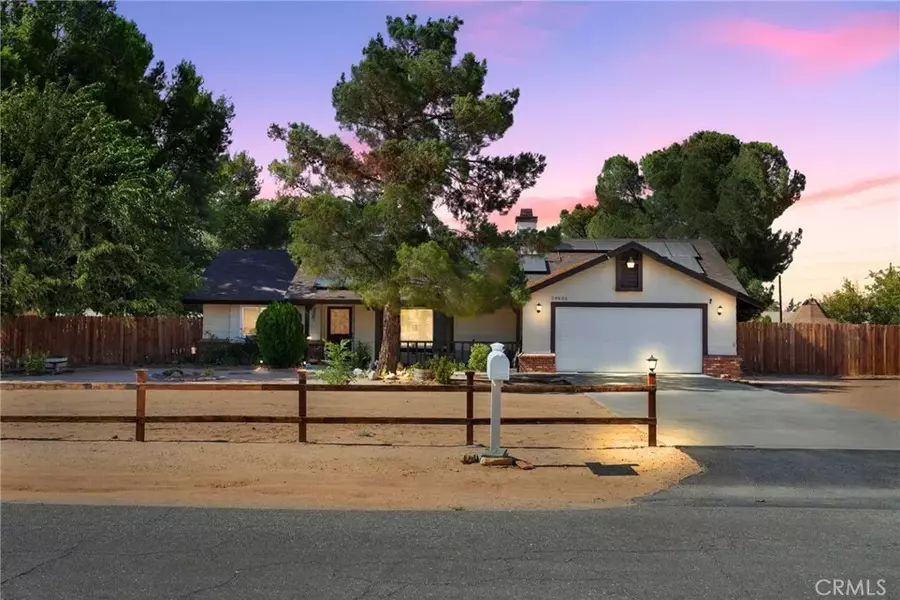 20636 Shawnee Road, Apple Valley, CA 92308