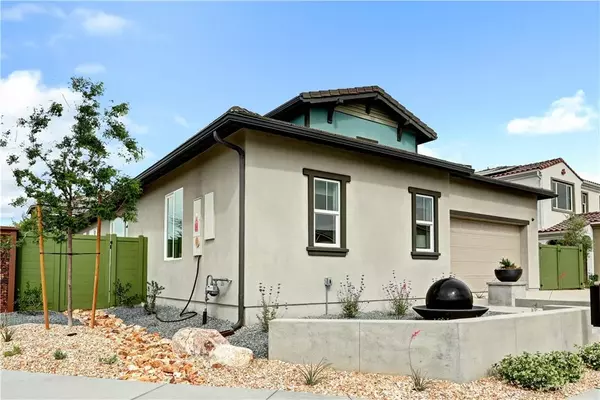 Hesperia, CA 92345,17175 Kent Street