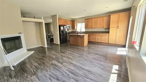 San Jacinto, CA 92582,2182 Larkspur Court