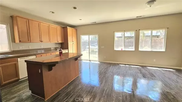 San Jacinto, CA 92582,2182 Larkspur Court