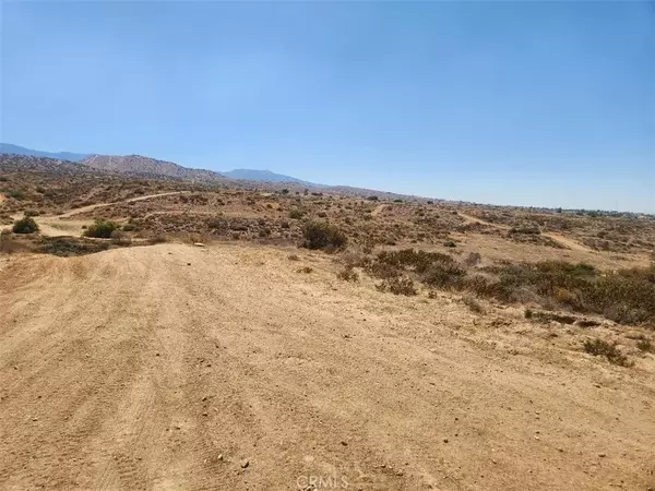 123 Eaby, Phelan, CA 92371