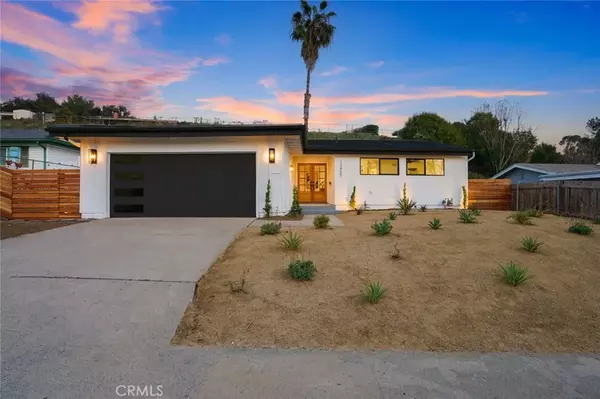 Poway, CA 92064,13455 Carriage Road