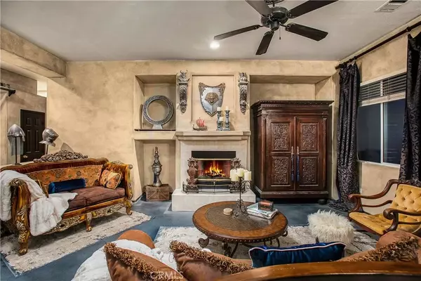 Palm Springs, CA 92262,3260 N Avenida San Gabriel Road