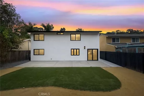 San Diego, CA 92122,4282 Robbins Street