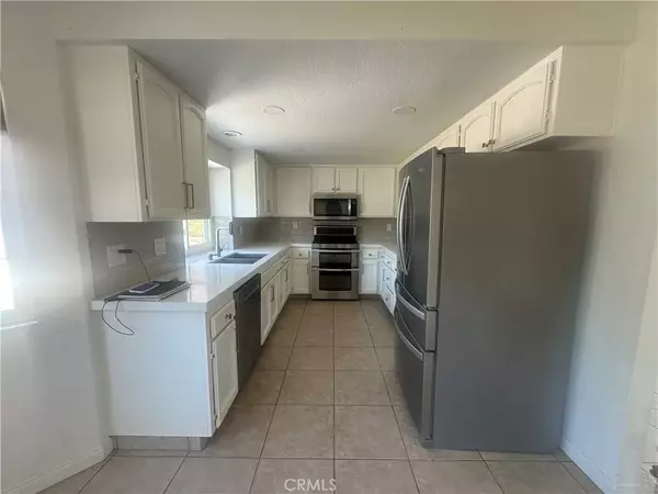Grand Terrace, CA 92313,22800 Robin