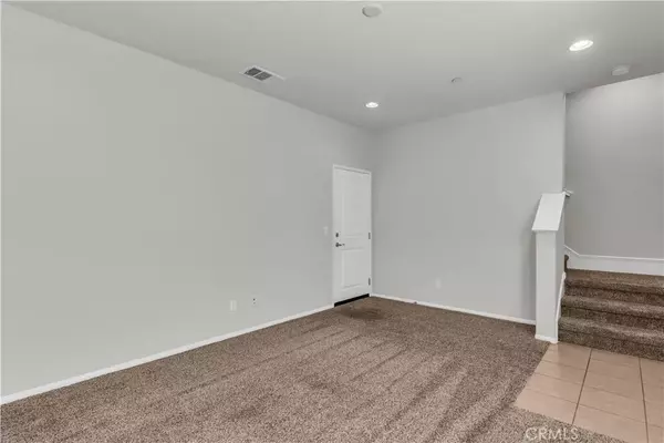 Eastvale, CA 91752,6384 Planetary Road