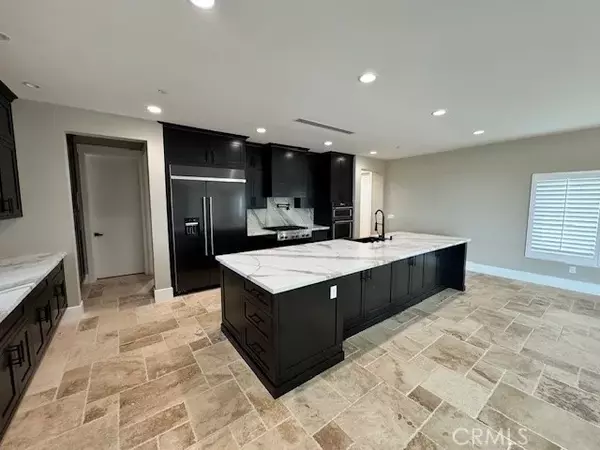 Victorville, CA 92392,9526 Appleton Street