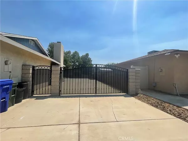 Apple Valley, CA 92308,13405 Applewood Road