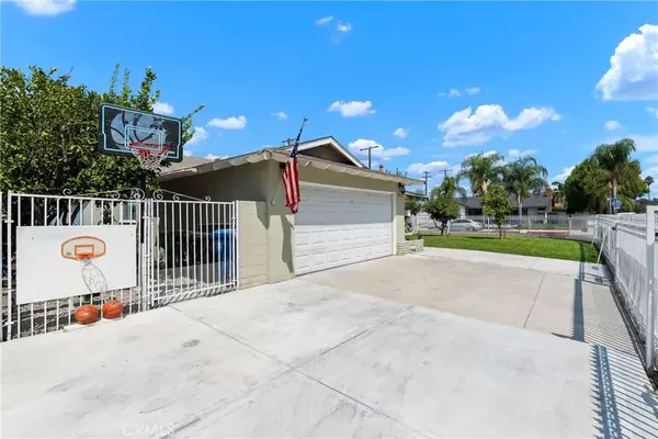 North Hills, CA 91343,8521 Gloria Avenue