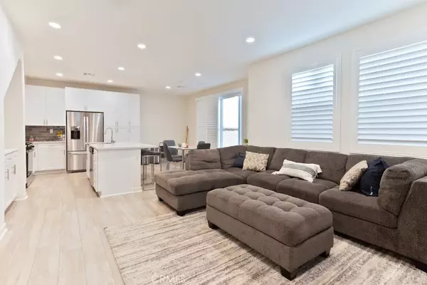 Fontana, CA 92336,16040 Jamie Lane #9