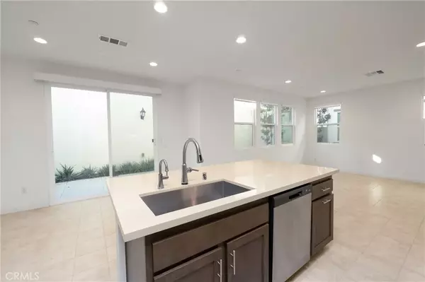 Loma Linda, CA 92373,26149 Park Avenue #46