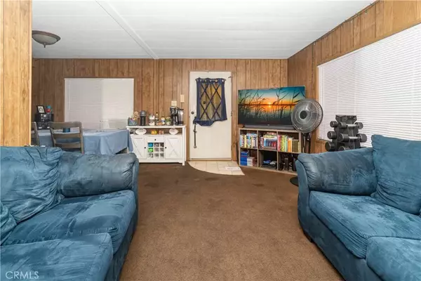 La Verne, CA 91750,2717 Arrow #25