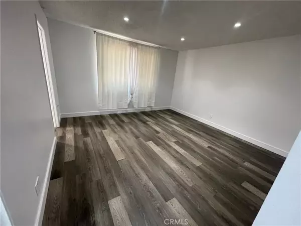 Tustin, CA 92780,14802 Newport #2B