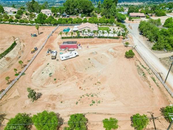 Riverside, CA 92504,16073 Capella Street