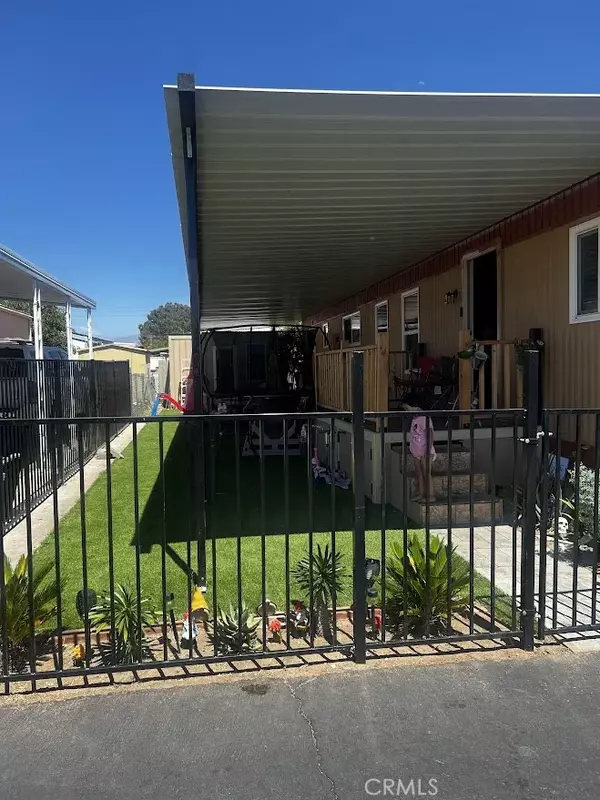 190 N Meridian #66, Rialto, CA 92376