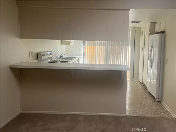 Palm Springs, CA 92264,5723 Los Coyotes Drive