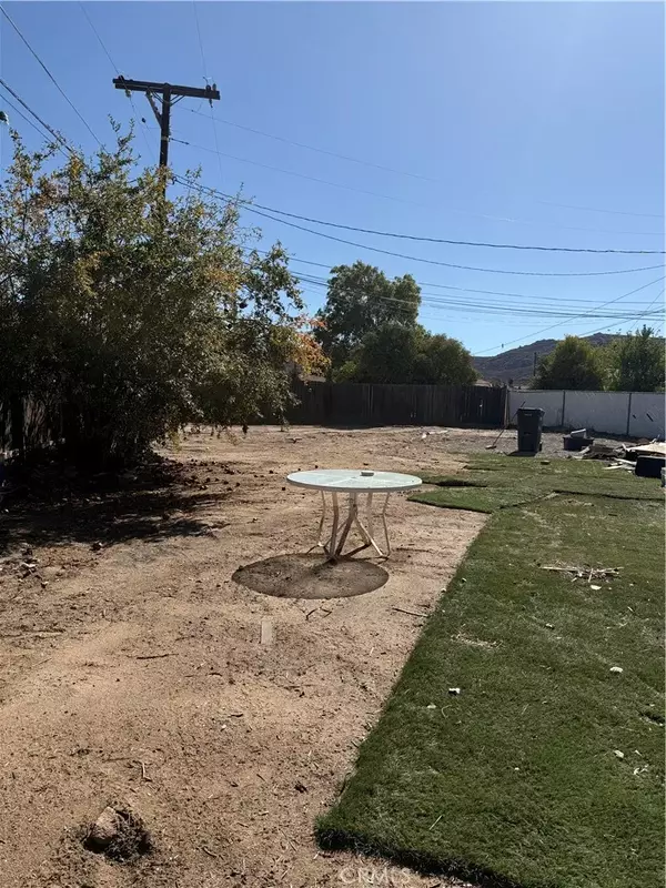 Hemet, CA 92544,41471 Vicky Lane