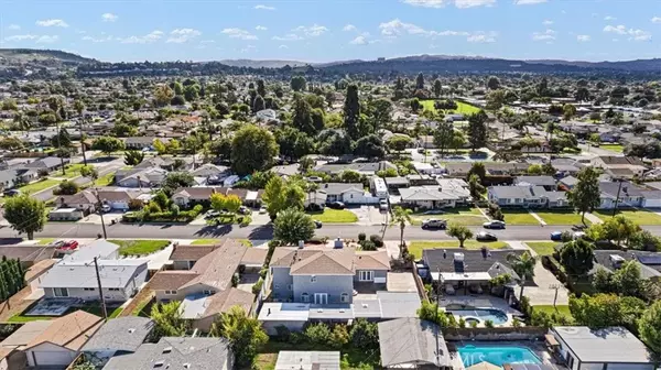 West Covina, CA 91790,1117 E Thackery Street