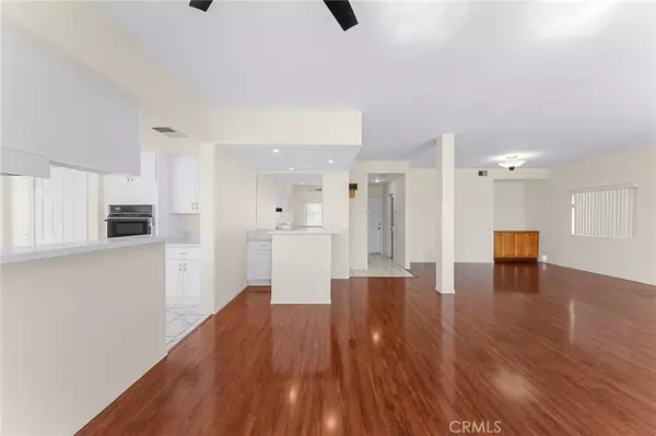 San Bernardino, CA 92407,6769 N Chason Way