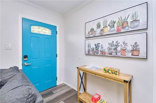 Ontario, CA 91762,1516 W Stoneridge Court