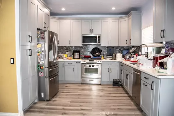 Highland, CA 92346,7354 Harding Court