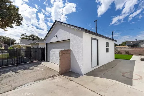Long Beach, CA 90805,10 W Trafford
