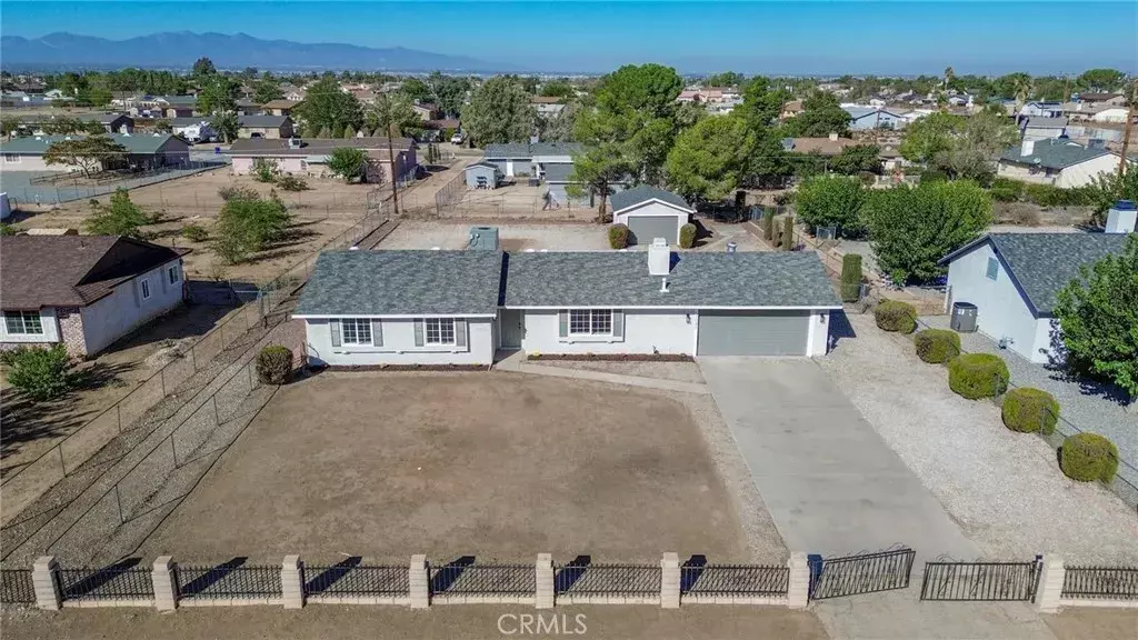 11080 Mohawk, Apple Valley, CA 92308