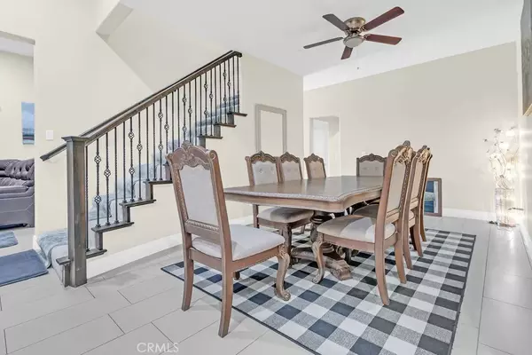 Fontana, CA 92335,16565 W London