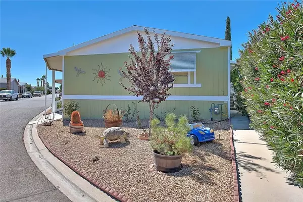 Victorville, CA 92392,15252 Seneca #319