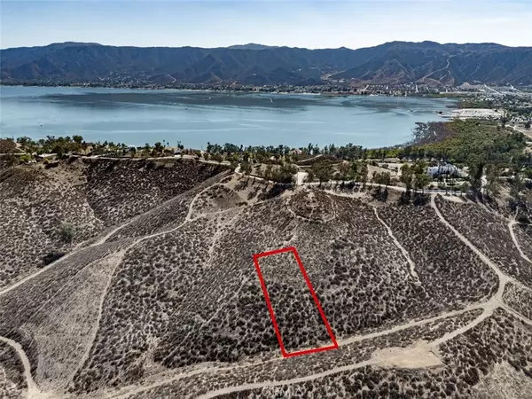 Lake Elsinore, CA 92530,0 Foster