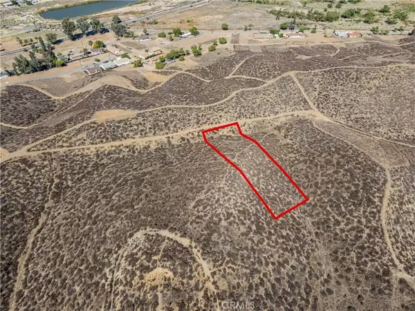 Lake Elsinore, CA 92530,0 Foster
